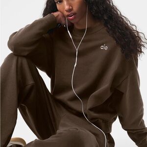 Alo Brown Crewneck